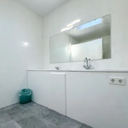 Apartament Ruime Groepsaccommodatie Voor 12 Personen In Marx