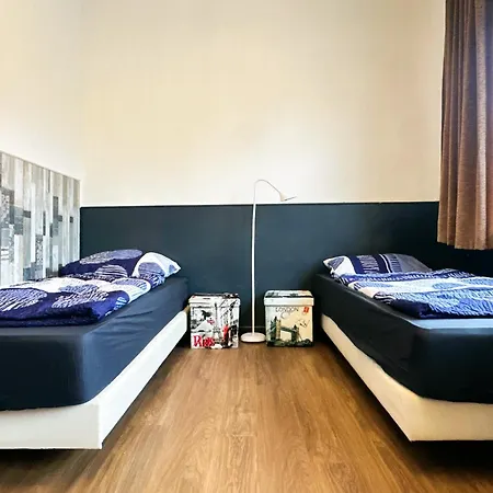 Apartmán Ruime Groepsaccommodatie Voor 12 Personen In Marx