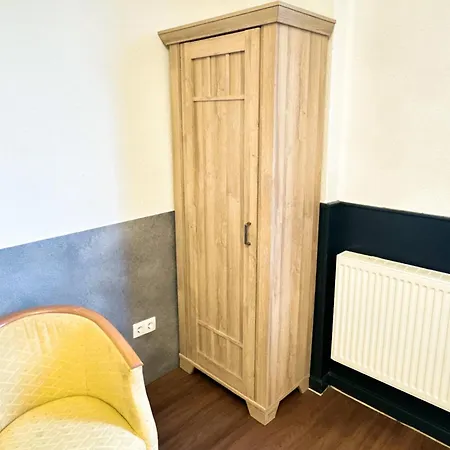 Ruime Groepsaccommodatie Voor 12 Personen In Marx * Friedeburg (Lower Saxony)