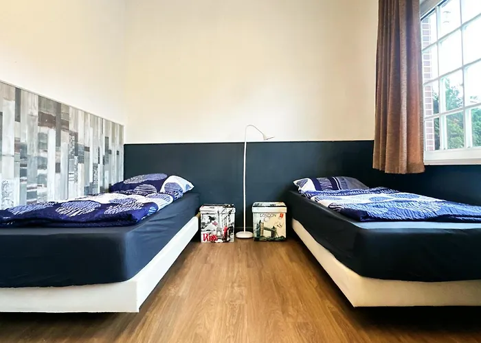 Apartament Ruime Groepsaccommodatie Voor 12 Personen In Marx