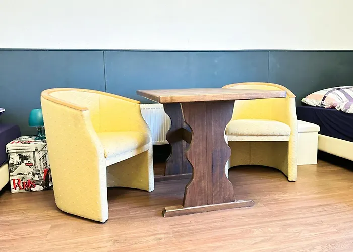 Apartament Ruime Groepsaccommodatie Voor 12 Personen In Marx Friedeburg (Lower Saxony)